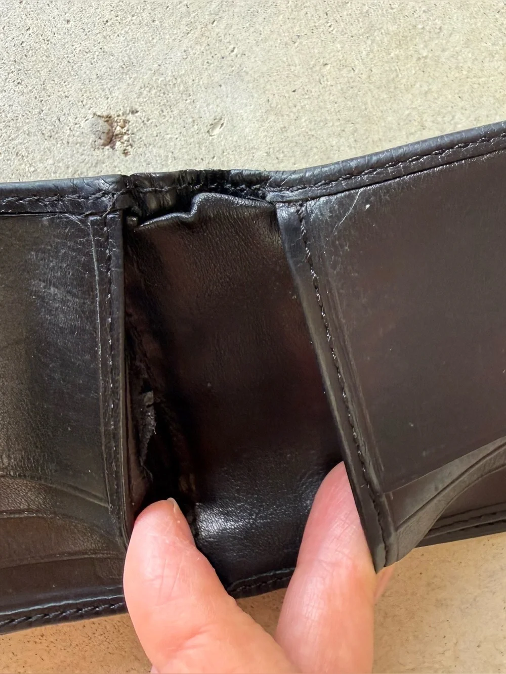 Coach Men’s Leather Wallet Bifold